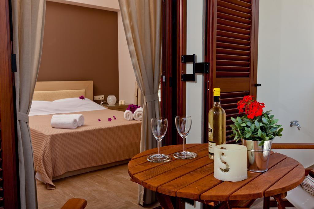Calm View Aparthotel Vasilikí Room photo